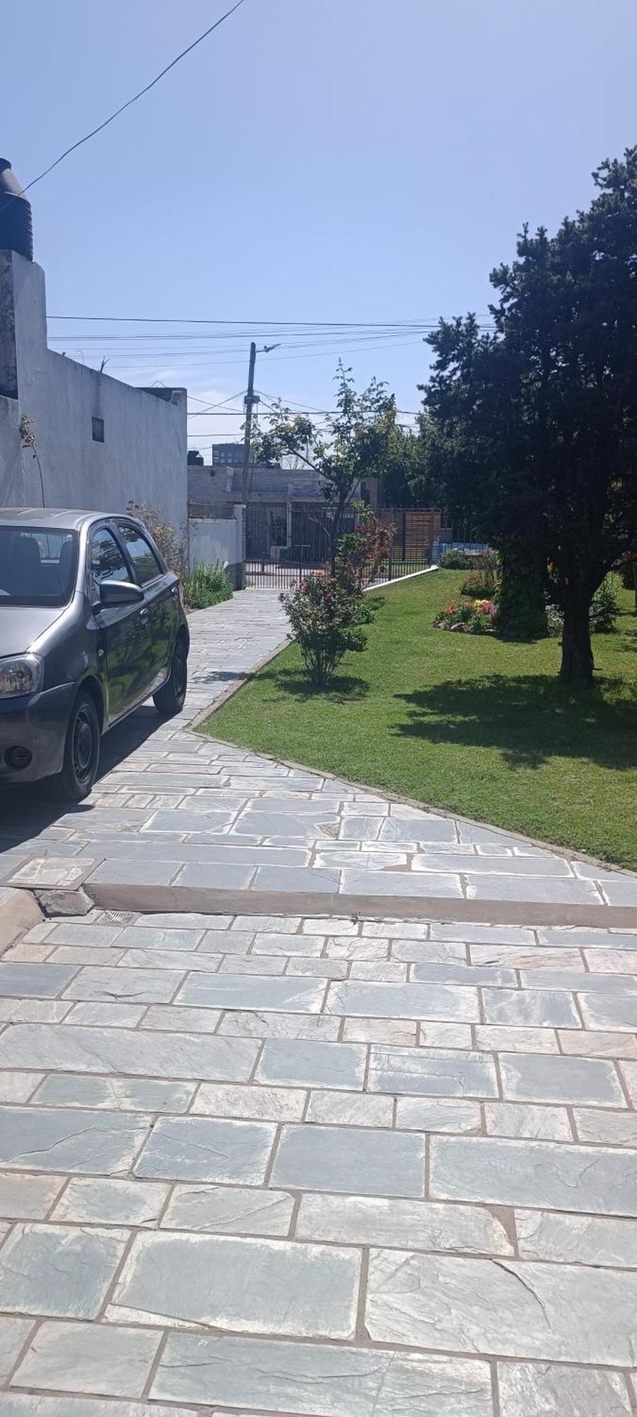 Casa Olivia- Alojamiento Con Piscina - Aeropuerto إيزيزا المظهر الخارجي الصورة